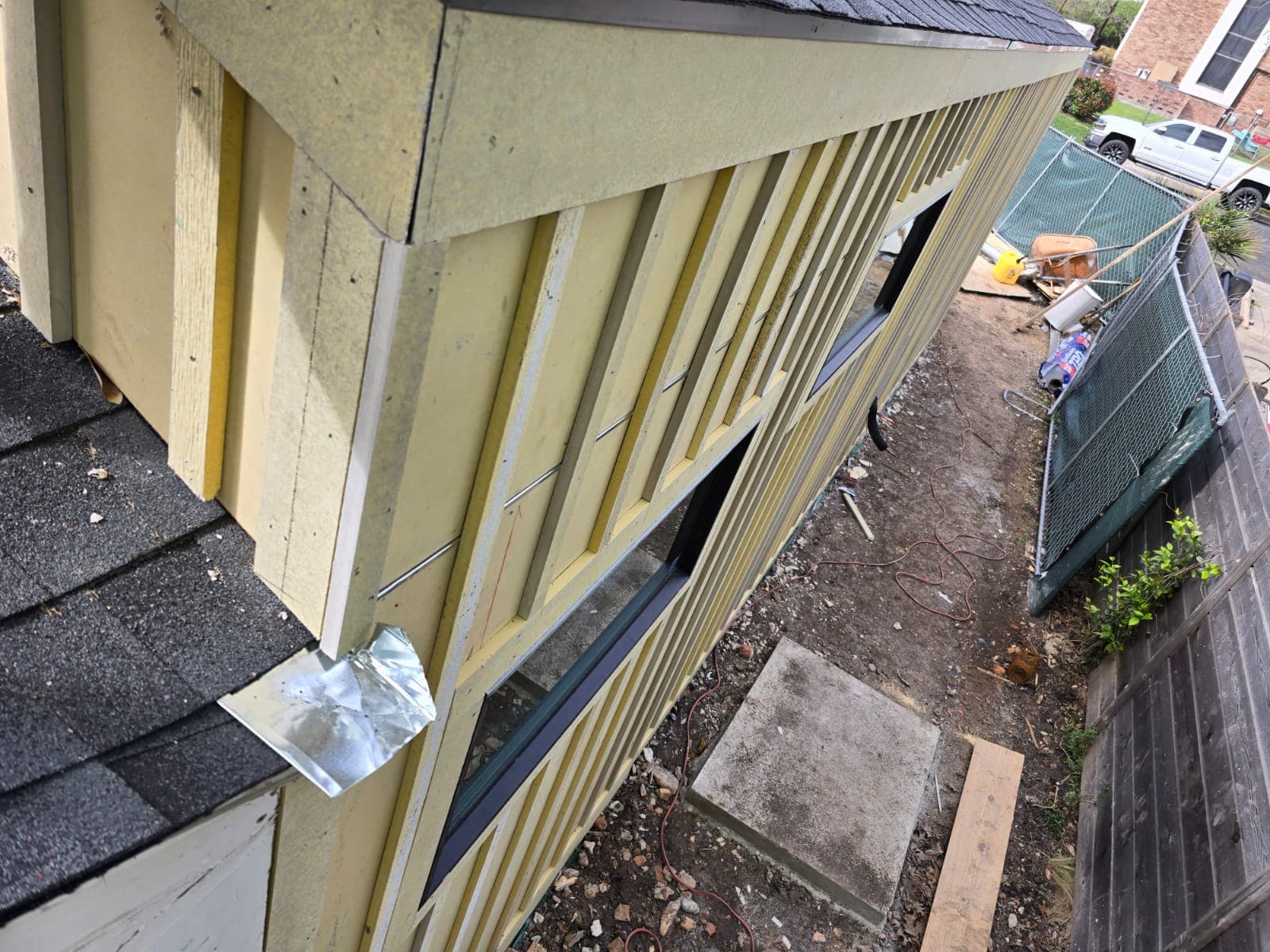 BOARD & BATTEN SIDING