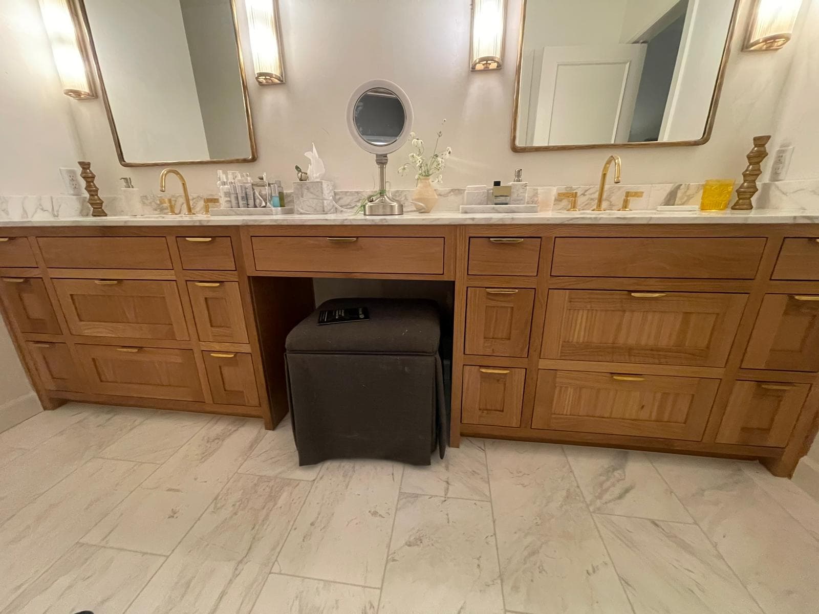CUSTOM CABINETS & REMODELING